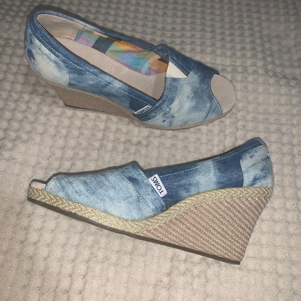 TOMS Denim casual peep toe Wedges size 8